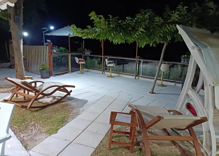 ¨solo¨ In Paradise Feriehus Ierissos