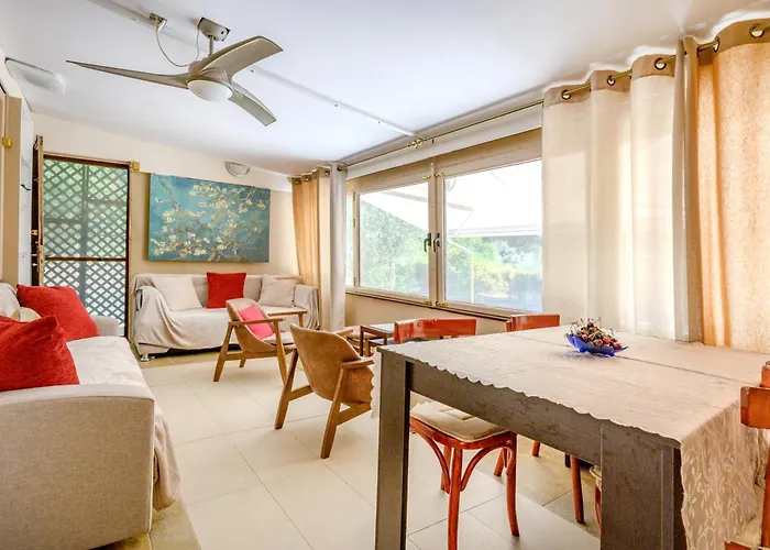 ¨solo¨ In Paradise Feriehus Ierissos