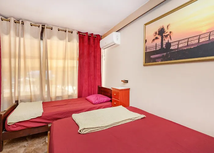 Feriehus ¨solo¨ In Paradise